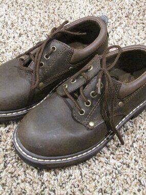 Faded Glory Low Top Lace Up Shoes Boys Size 10.5 Brown Leather Oxford Casual